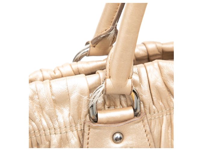 Borsa Satchel Prada in Nappa Gaufre Oro D'oro - vista 6