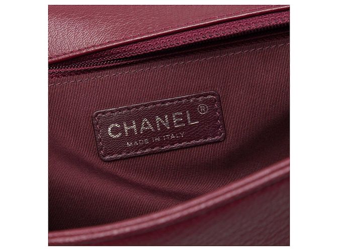 Chanel Red Medium Quilted Goatskin and Patent Boy Flap Rosso Bordò - vista 5