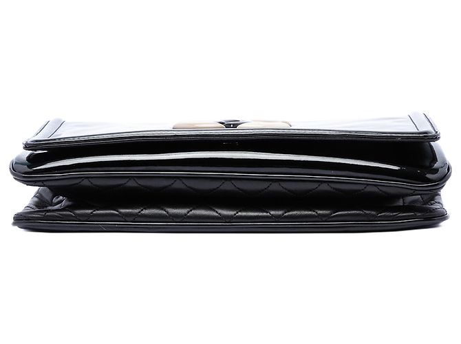 Chanel Black CC Patent Lipstick Ligne Flap Nero - vista 3