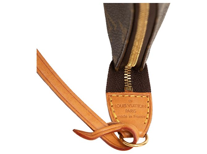 Louis Vuitton Brown Monogram Pochette Accessoires Castaño - vista 5