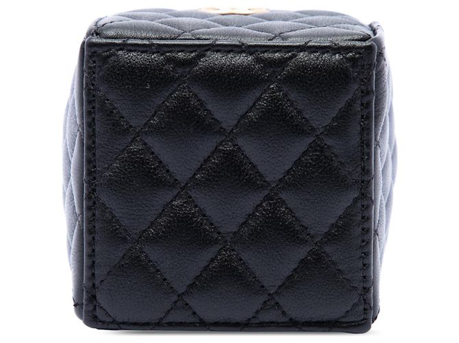 Borsa secchiello Chanel Mini in vitello matelassé nera con coulisse Nero - vista 3