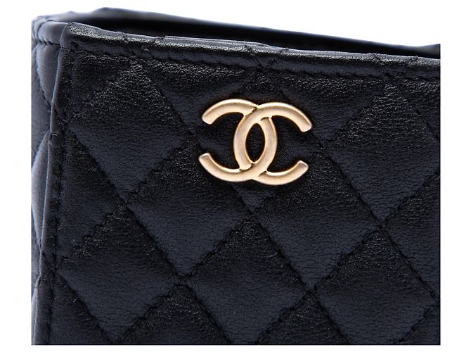 Borsa secchiello Chanel Mini in vitello matelassé nera con coulisse Nero - vista 5