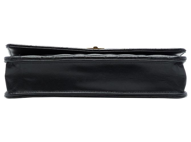 Wallet On Chain Chanel Cartera con cadena Reissue 2.55 de piel de becerro acolchada negra Negro - vista 3