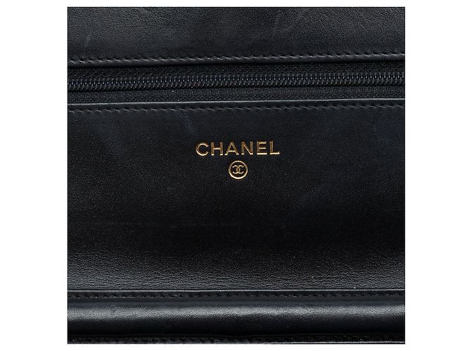 Wallet On Chain Chanel Cartera con cadena Reissue 2.55 de piel de becerro acolchada negra Negro - vista 5