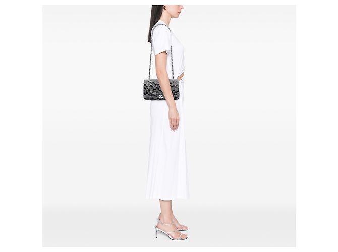 Chanel Black Medium Classic Canvas Sequin Stripes Double Flap Nero - vista 6