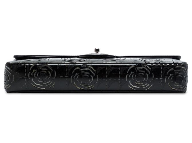 Chanel Black Laser Cut Camellia Patent East West Flap Nero - vista 3