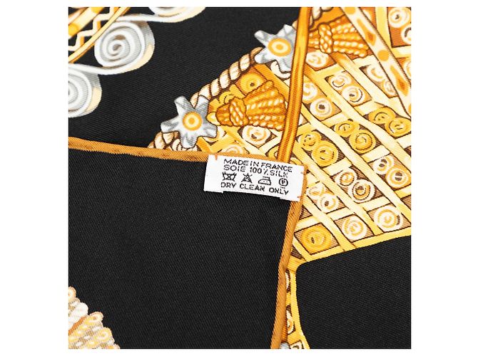 Foulard in seta Hermès Paperoles Nero 90 - vista 4