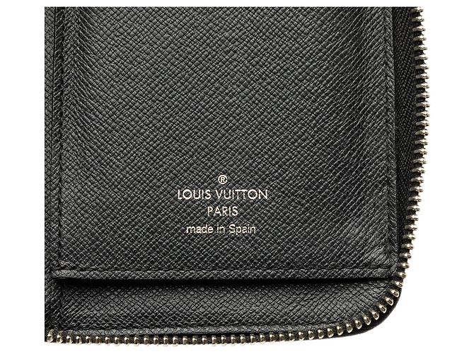 Cartera larga Louis Vuitton Black Taiga Zippy Vertical Negro - vista 6