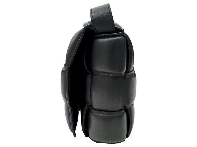 Borsa a tracolla Padded Cassette Bottega Veneta Nero - vista 3