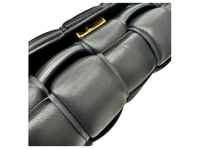 Borsa a tracolla Padded Cassette Bottega Veneta Nero - vista 5