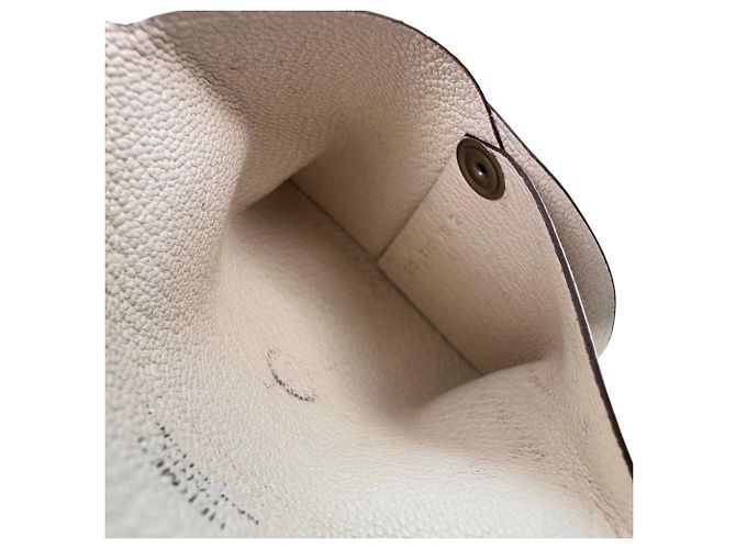 Hermès Monedero HERMES Bastia de piel Chevre Beige - vista 9