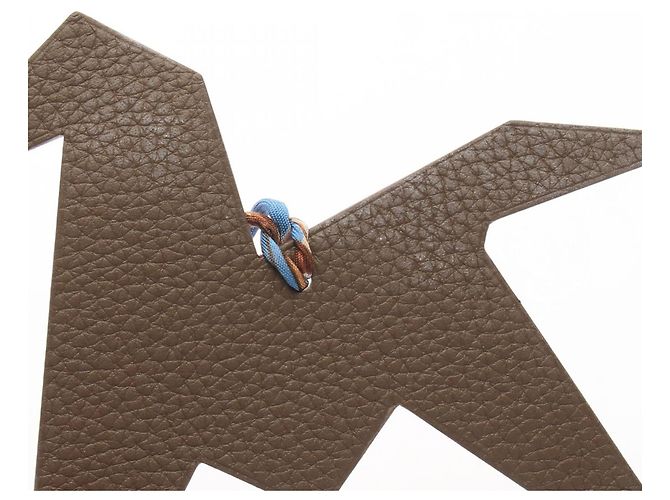 Hermès Petit H Ciondolo Cavallo Origami Marrone Rosa Taupe - vista 4