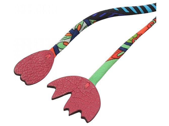 Hermès Accessorio Ciondolo Petit H Sakura Hermes Rosa Verde Verde chiaro - vista 5