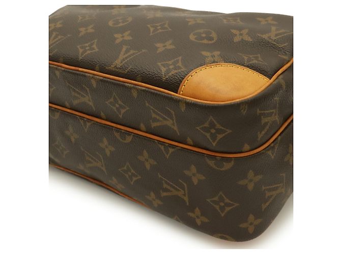 Borsa a tracolla Nile Monogram Louis Vuitton Marrone - vista 4