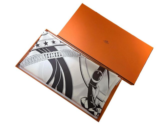 Hermès HERMES Carre 140 Morning Walk Scarf Schwarz Weiß - Ansicht 13