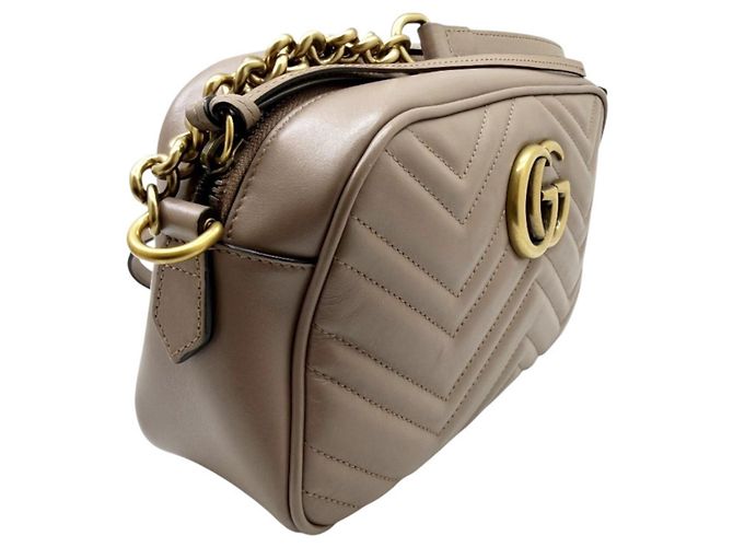 Gucci GG Marmont Small gesteppte Leder-Schultertasche mit Kette Beige - Ansicht 4