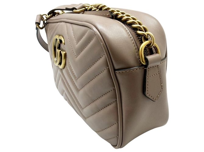 Gucci GG Marmont Small gesteppte Leder-Schultertasche mit Kette Beige - Ansicht 5