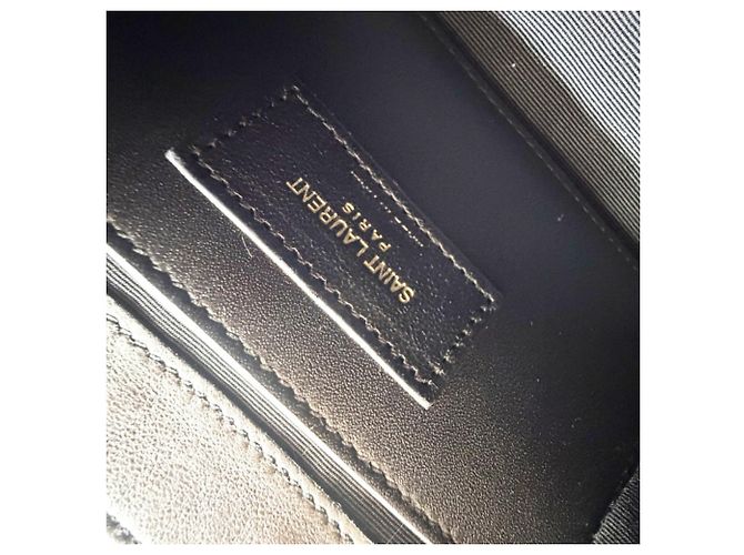 Borsa a tracolla Saint Laurent Nolita Mini in pelle di agnello nera Nero - vista 11