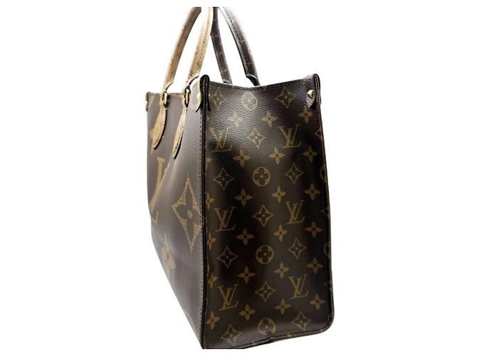 Borsa Tote Louis Vuitton Monogram Giant Reverse OnTheGo MM Marrone - vista 4