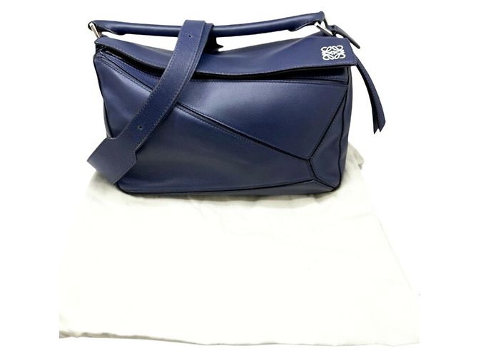 Borsa Puzzle Loewe in pelle blu navy - vista 18