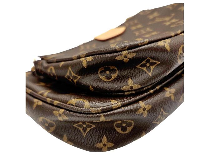 Borsa Louis Vuitton Multi Pochette Accessoires Marrone - vista 7