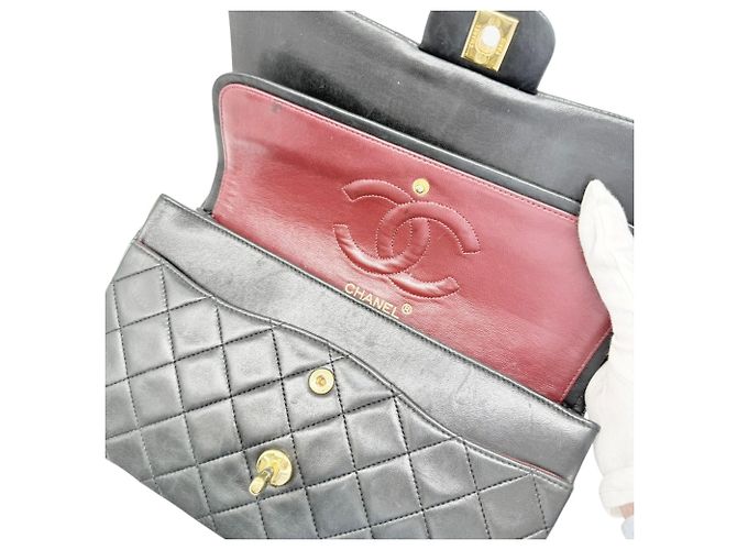 Borsa a tracolla Chanel Double Flap in pelle d'agnello nera con catena Nero - vista 14