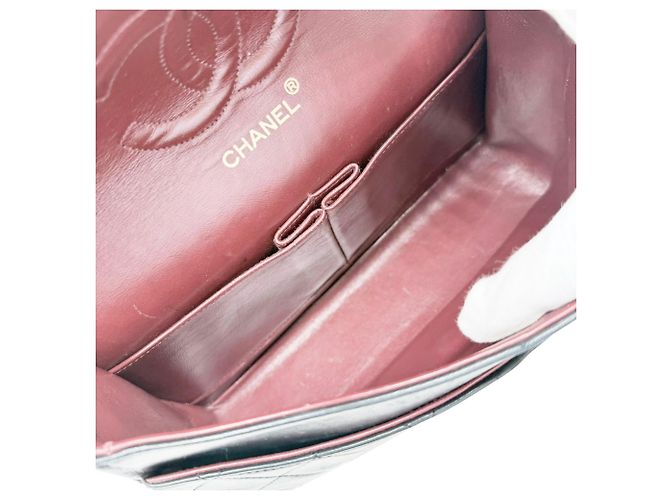Borsa a tracolla Chanel Double Flap in pelle d'agnello nera con catena Nero - vista 17