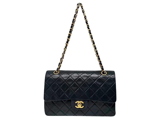 Borsa a tracolla Chanel Double Flap in pelle d'agnello nera con catena Nero - vista 3
