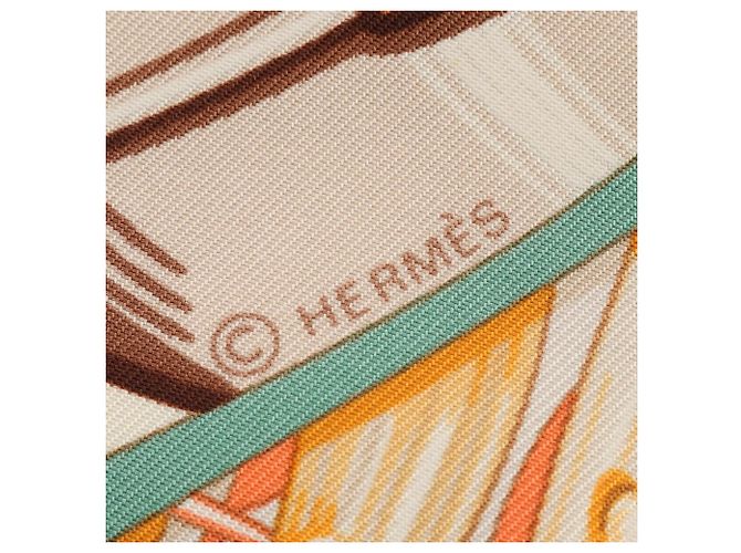 Hermès Foulard Hermes Carre 90 Au son du Tan-tan Multicolore Arancione Crudo - vista 2