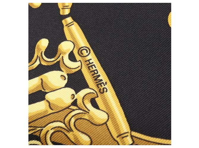 Hermès Hermes Carre 90 Les Cavaliers D'Or Schal Schwarz Gelb - Ansicht 2