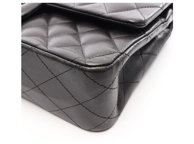 Borsa a tracolla Chanel Matelassé Double Flap Nero - vista 11