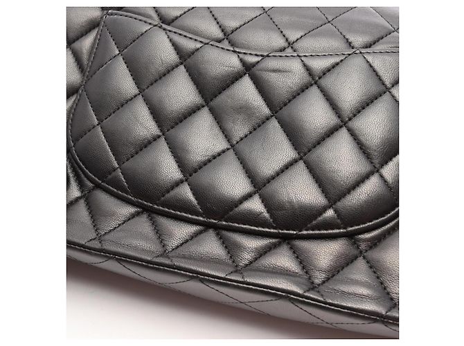 Borsa a tracolla Chanel Matelassé Double Flap Nero - vista 13