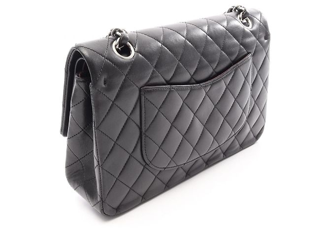 Borsa a tracolla Chanel Matelassé Double Flap Nero - vista 2