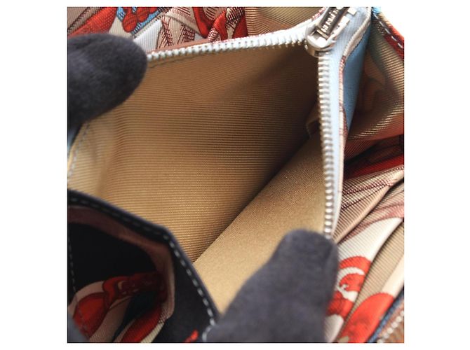 Hermès Cartera redonda de seda Hermes Azap Compact Castaño - vista 7