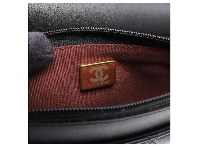 Borsa a tracolla Chanel Matelassé in pelle d'agnello nera Nero - vista 5