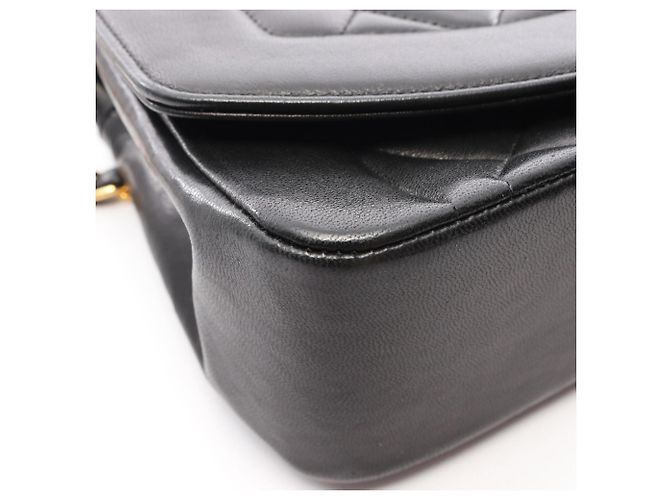 Borsa a tracolla Chanel Matelassé Diana Flap Nero - vista 10