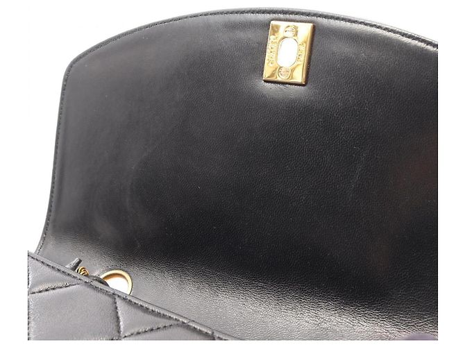 Borsa a tracolla Chanel Matelassé Diana Flap Nero - vista 9