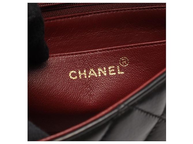 Borsa a tracolla Chanel Matelassé Diana Flap Nero - vista 4