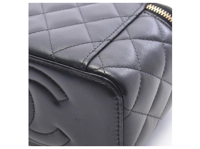 Borsa a tracolla Vanity Chanel Matelassé Nero - vista 8