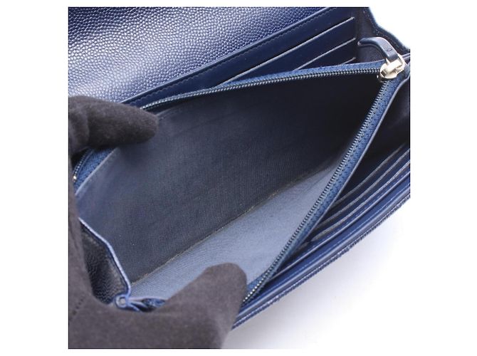 Cartera larga bi-fold Chanel Matelassé Azul marino - vista 6