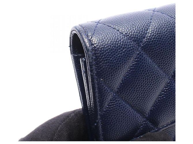 Cartera larga bi-fold Chanel Matelassé Azul marino - vista 8