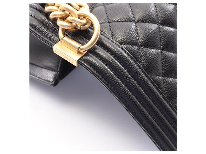 Borsa a tracolla Chanel Boy in nero - vista 6