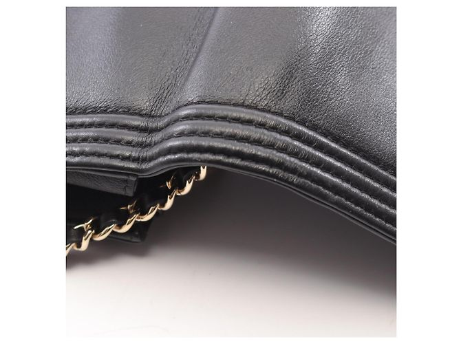 Sac à épaule Chanel Boy Noir - vue 7