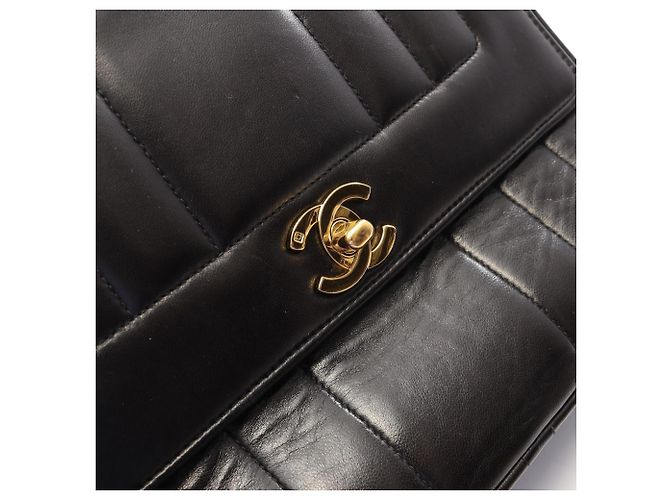 Borsa a tracolla Chanel Mademoiselle Nero - vista 8