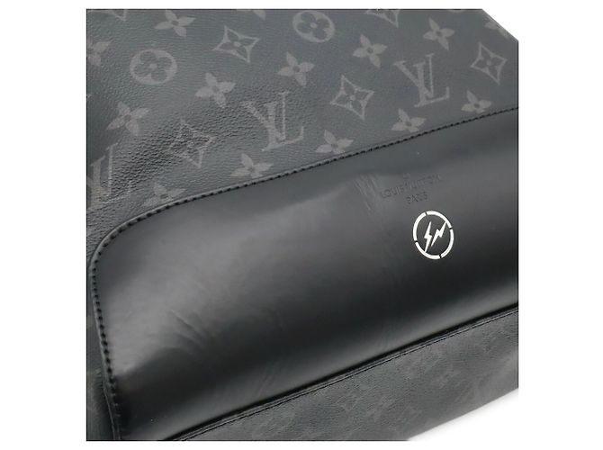 Zaino Louis Vuitton Monogram Eclipse Marrone Nero - vista 9