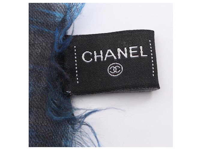 Estola de cashmere Chanel Azul Multicor - vista 2