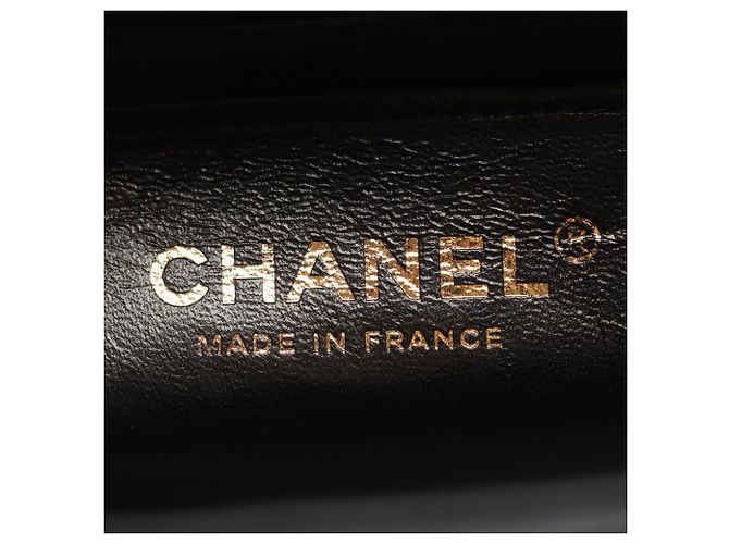 Borsa a tracolla Chanel Mini Matelassé 20 Nero - vista 4