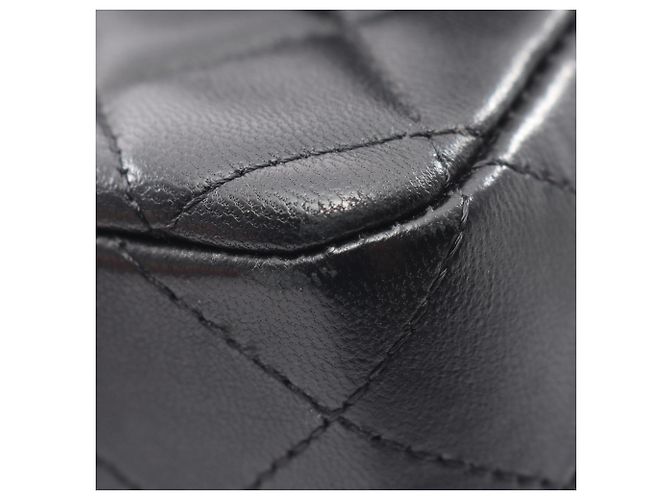 Borsa a tracolla Chanel Mini Matelassé 20 Nero - vista 6