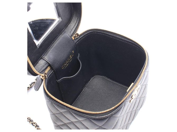 Borsa a mano/Borsa a tracolla Chanel Matelassé Nero - vista 3
