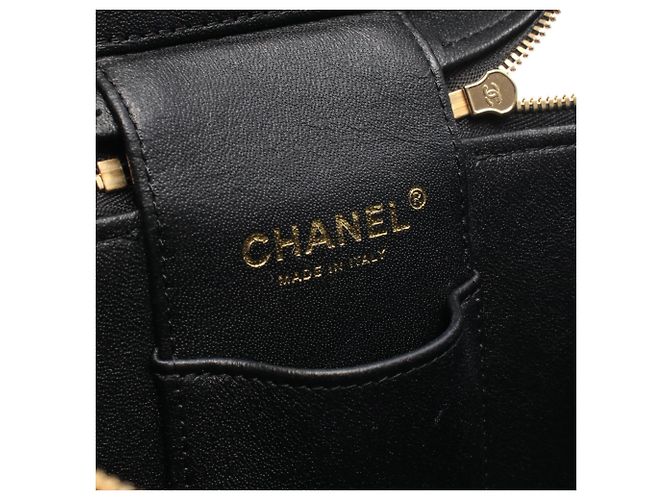Borsa a mano/Borsa a tracolla Chanel Matelassé Nero - vista 4